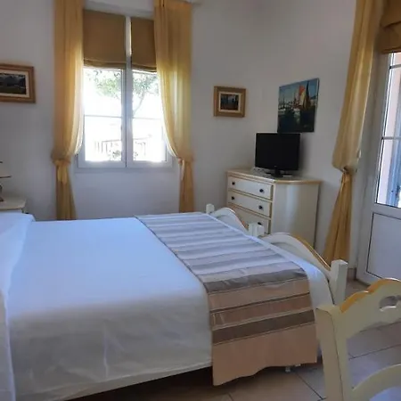 Lägenhetshotell Playa Del Sol - B2 Saint-Tropez